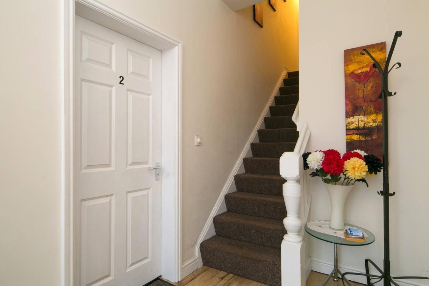 Pass The Keys Hafan Stylish 2 Bedroom Sea View Apartment Pwllheli Extérieur photo