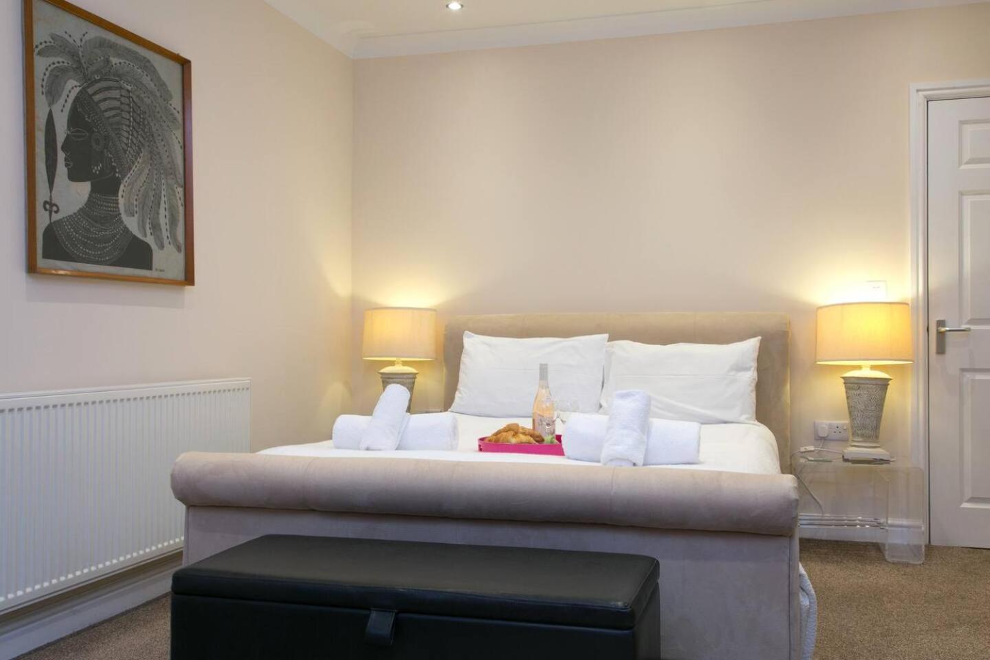 Pass The Keys Hafan Stylish 2 Bedroom Sea View Apartment Pwllheli Extérieur photo